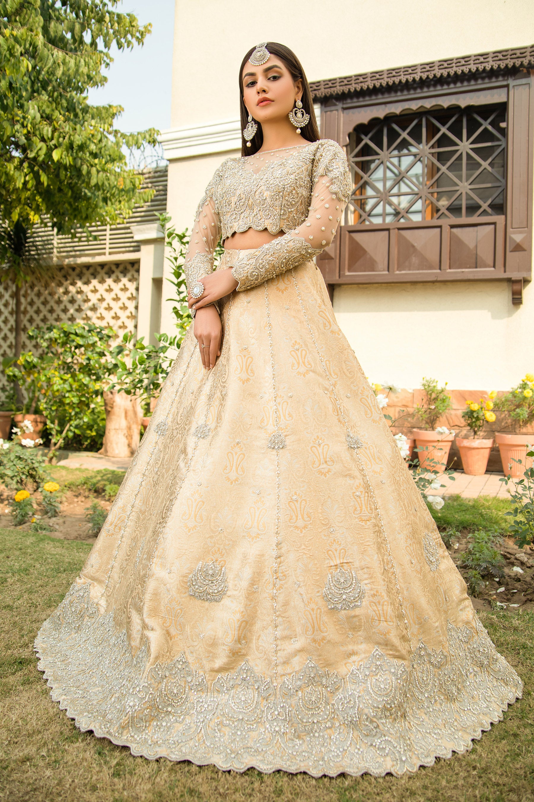 AURUM LEHNGA CHOLI