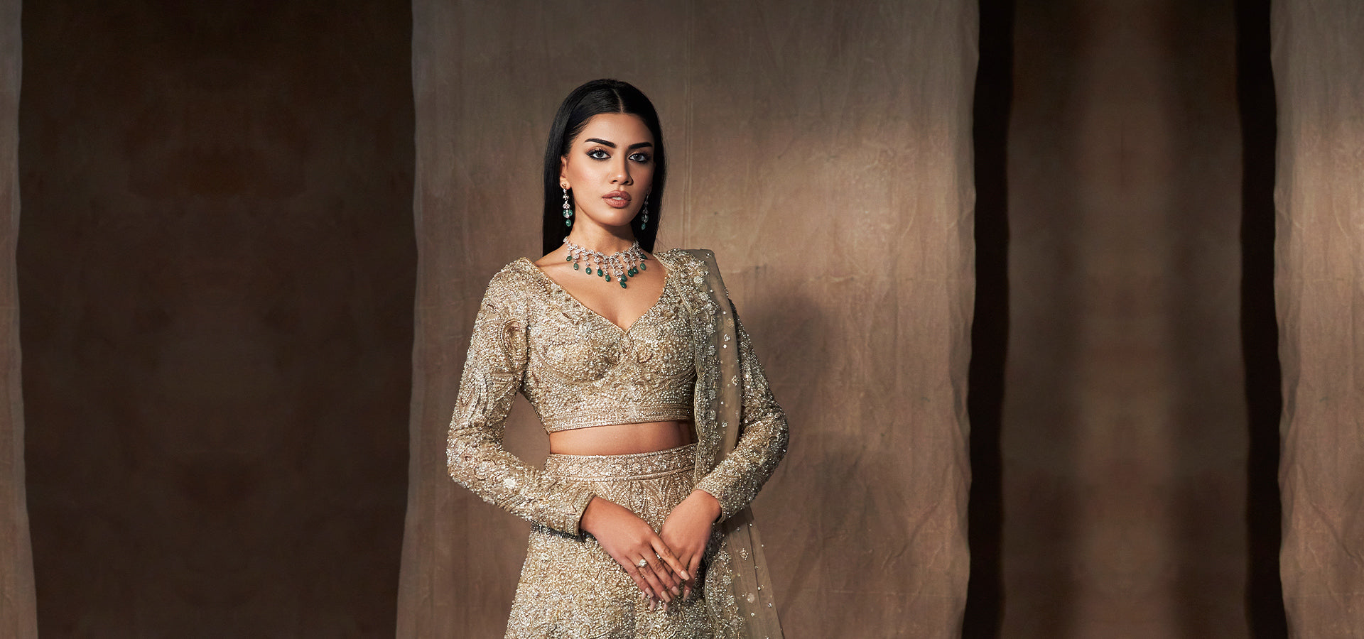 slider image slider_item_fXBCMc